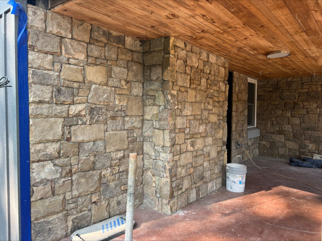 service-1 natural and synthetic stone installation